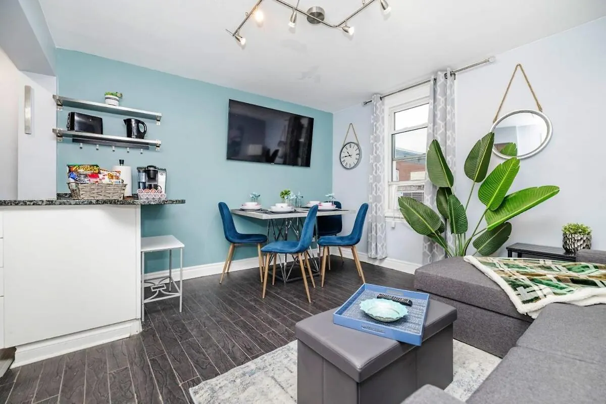 דירה אוטווה Cozy 2Br Condo - With Private Rooftop Terrace קנדה